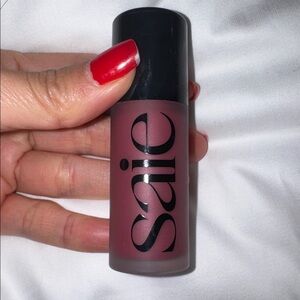 Saie cream blush